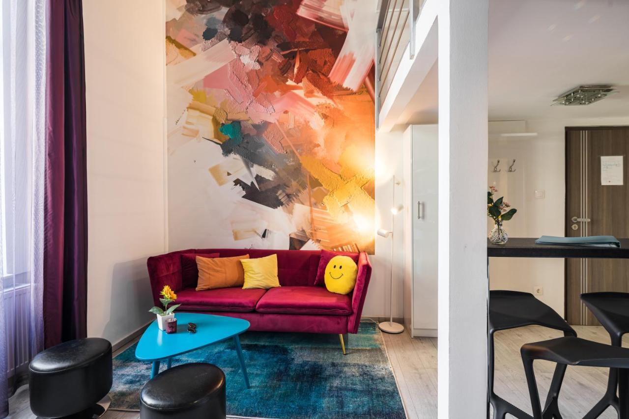 Trip And Hop Apartment Budapest Bagian luar foto